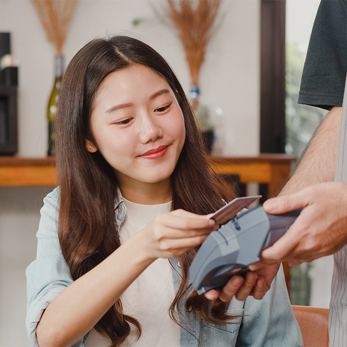 <h2><span>Debit card that works</span></h2>