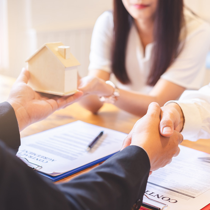 <h2>Apply for a <span style="background: linear-gradient(76.66deg, #0357ff 10.45%, #ac30ff 54.85%); color: transparent; background-clip: text;">Metrobank Home Loan</span></h2>