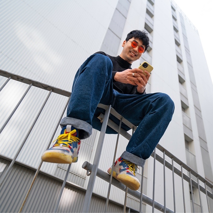 <h2>Download the Metrobank App now</h2>