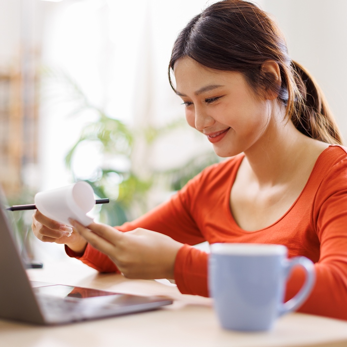 <h2>Do more with AccountOne <span style="background: linear-gradient(76.66deg, #0357ff 10.45%, #ac30ff 54.85%); color: transparent; background-clip: text;">Checking Account</span></h2>