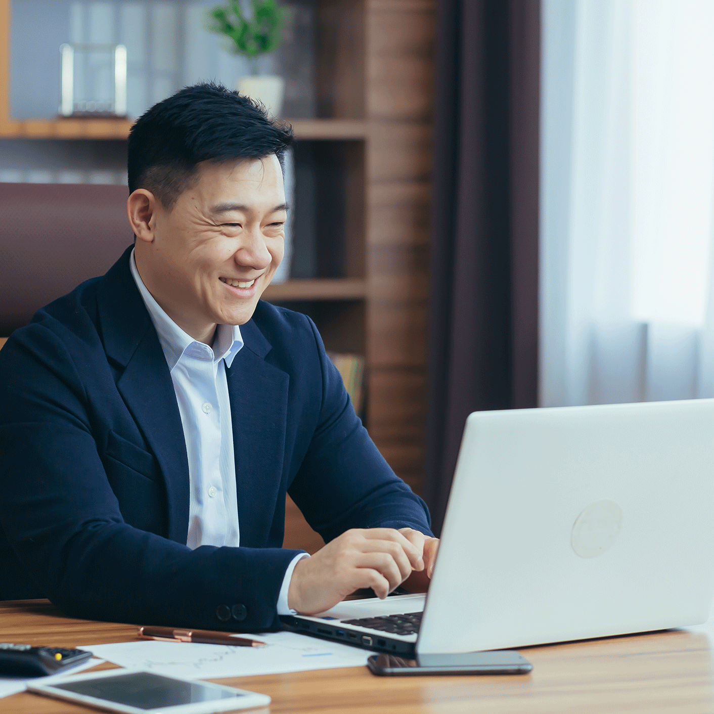 <h2>Secure your future with foreign currency savings</h2>