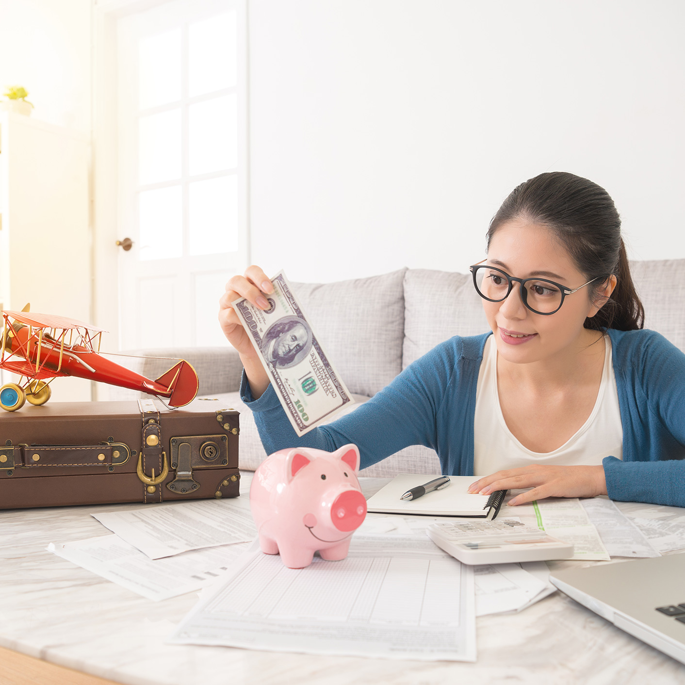 <p>Open a Foreign Currency Savings Account</p>