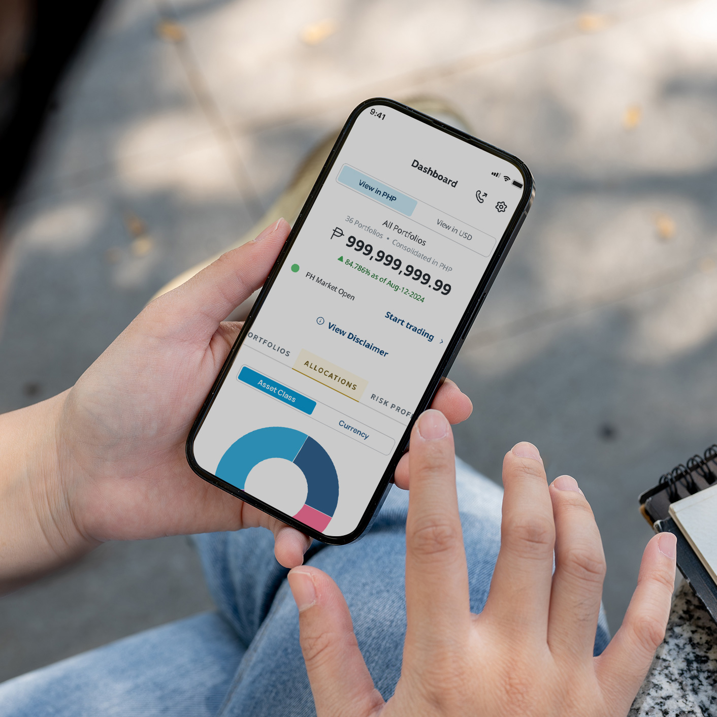 <h2>Build wealth with <span style="background: linear-gradient(76.66deg, #0357ff 10.45%, #ac30ff 54.85%); color: transparent; background-clip: text;">confidence and control</span></h2>