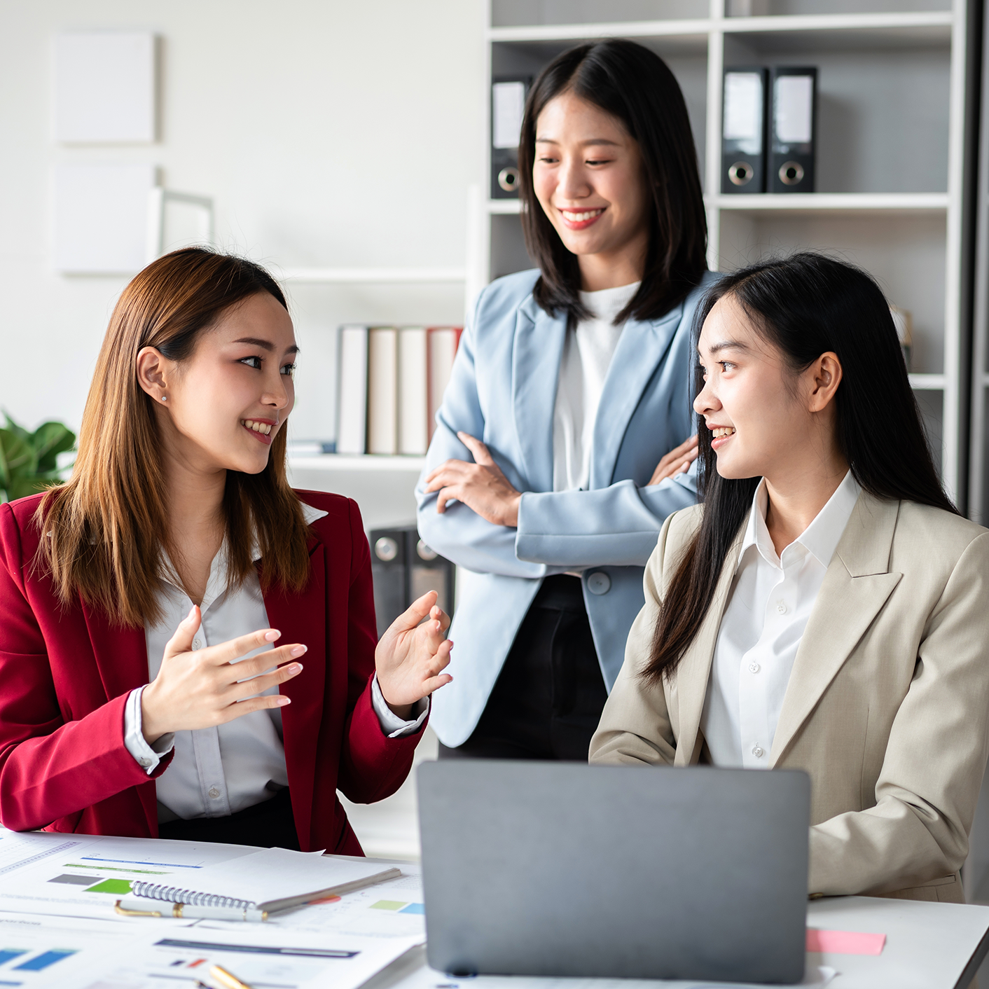 <p>Enjoy more with the Metrobank Payroll Plus</p>